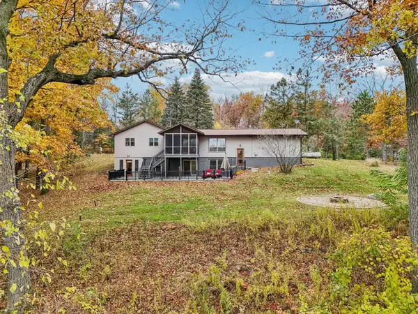 N5630 Thunderbird Road, Portage, WI 53901
