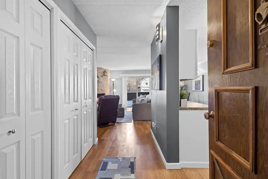 10 MAPLE WOOD Lane #3, Madison, WI 53704 - Image #3