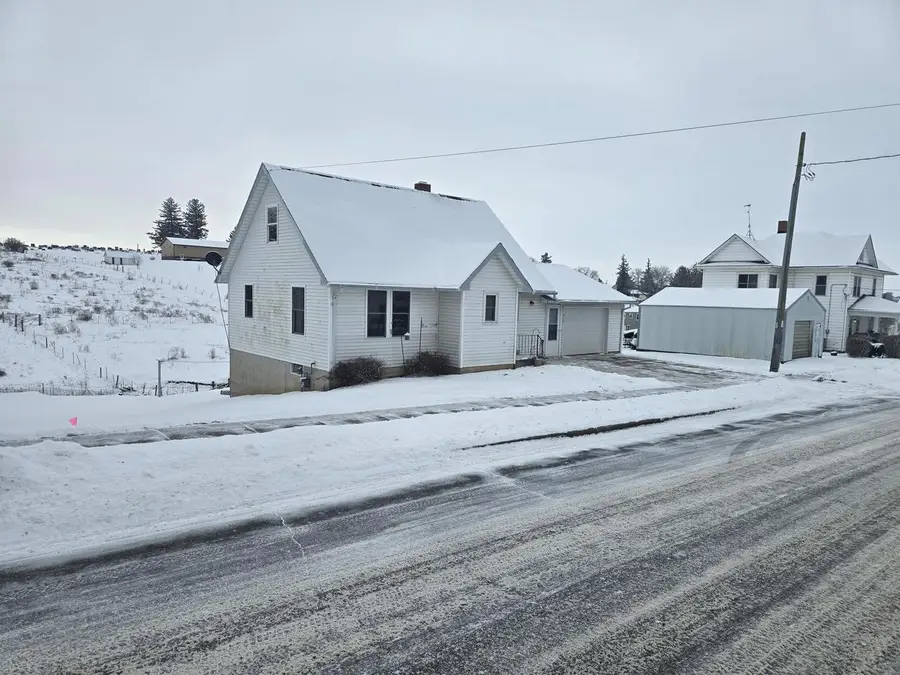 514 Mill Street, Bloomington, WI 53804 - #2