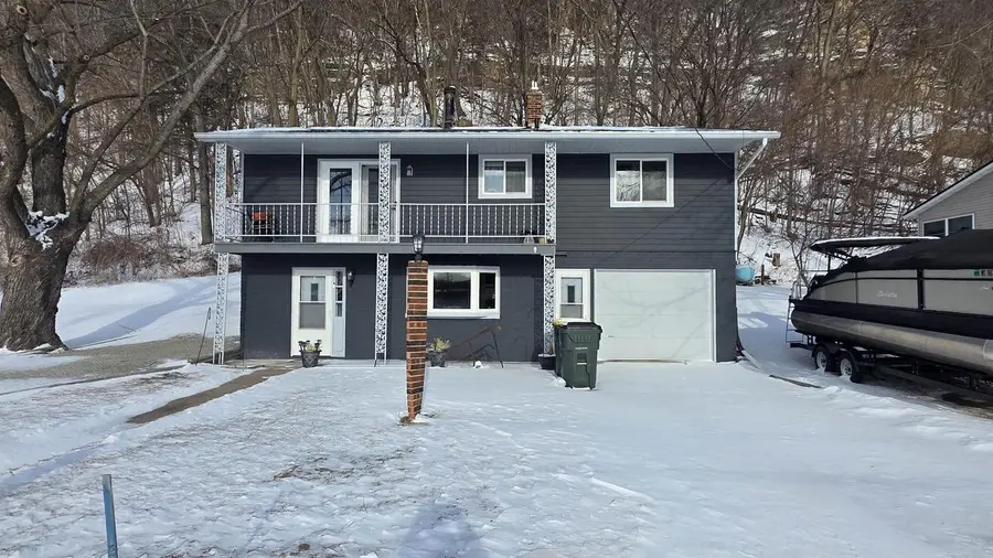 641 Bluff Street, Cassville, WI 53806 - #2