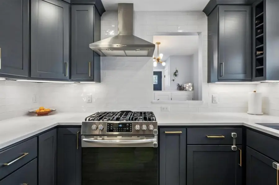 1858 Rutledge Street, Madison, WI 53704 - #2