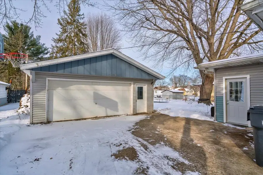 313 N Main Street, Poynette, WI 53955 - #2