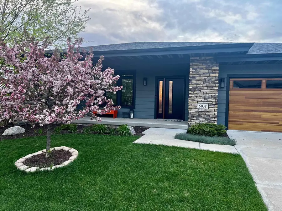 5038 Congressional Hill, Middleton, WI 53597 - #2