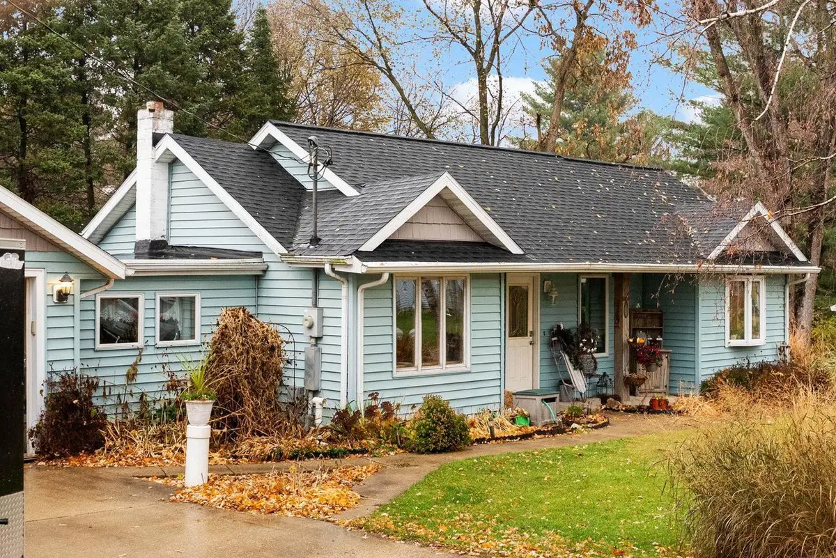 1713 E Howard Drive, Edgerton, WI 53534 - #1