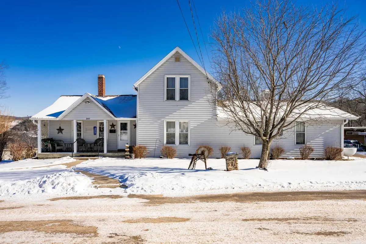 207 Spring Street, Elroy, WI 53929 - Image #1
