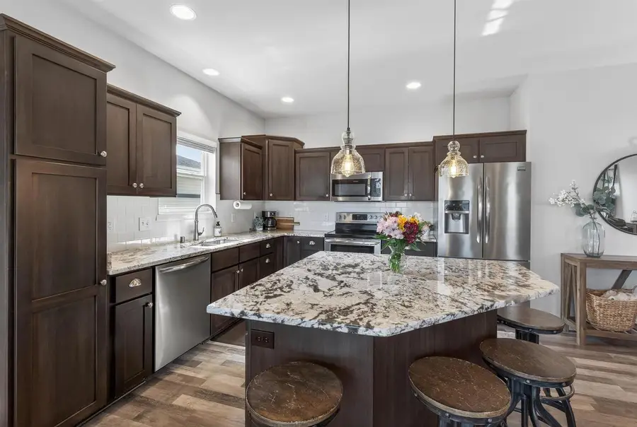 5371 LITTLE BLUESTEM Drive, McFarland, WI 53558 - #2