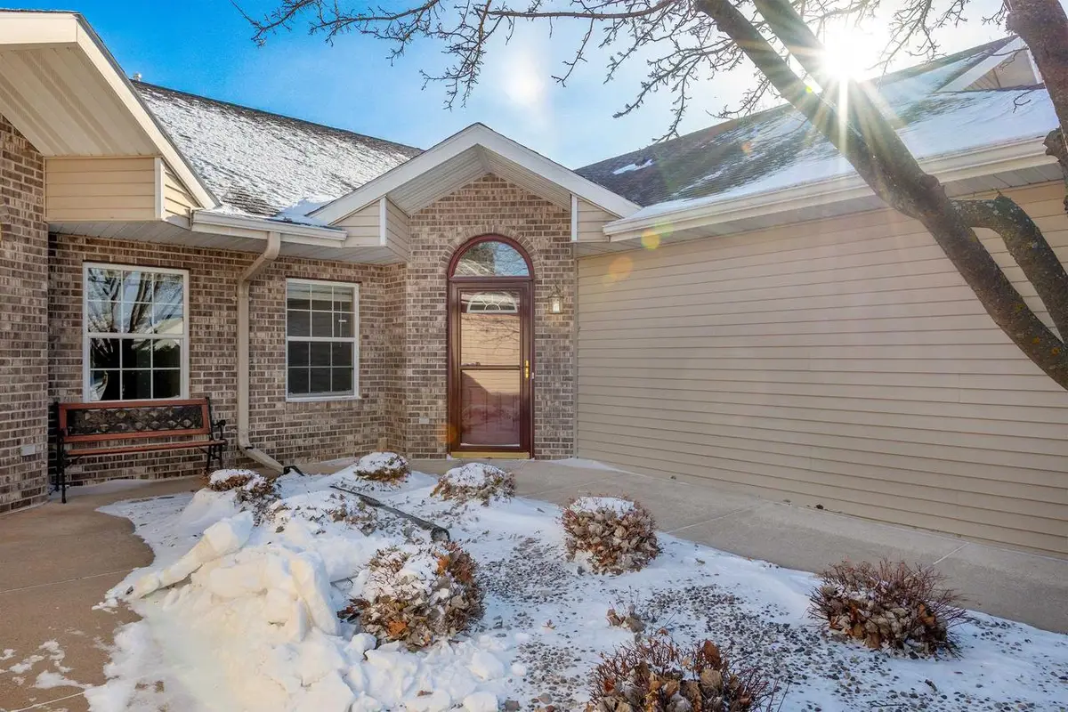 584 N Wisconsin Street, Berlin, WI 54923 - Image #1