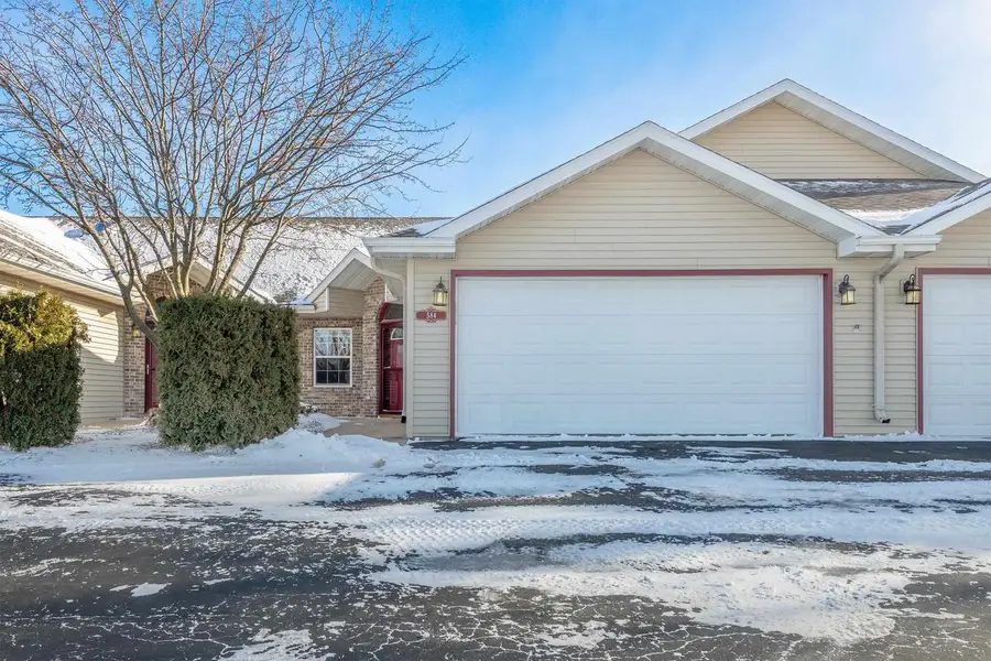 584 N Wisconsin Street, Berlin, WI 54923 - Image #2