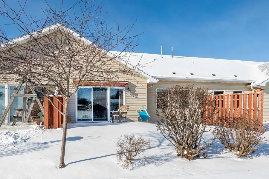 584 N Wisconsin Street, Berlin, WI 54923 - Image #3