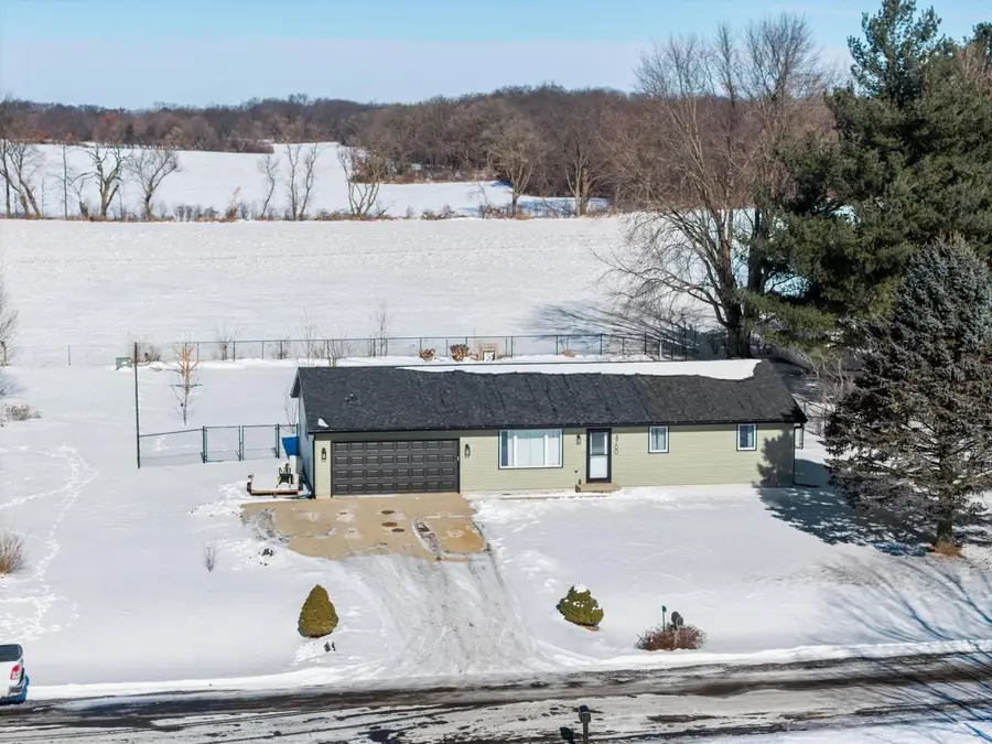 4700 Holm Road, Oregon, WI 53575 - Image #2