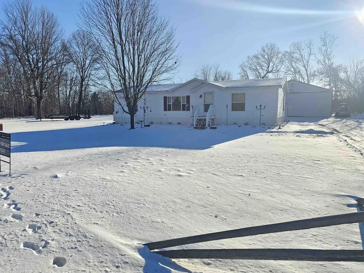 523 County Rd A Road, Oxford, WI 53952 - #1