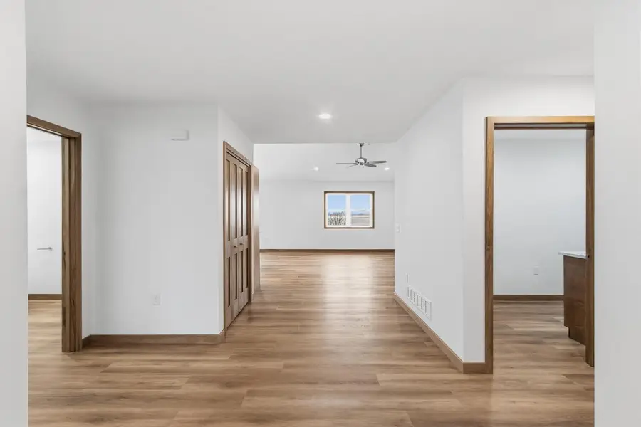 624 Roosevelt Street, Baraboo, WI 53913 - Image #2