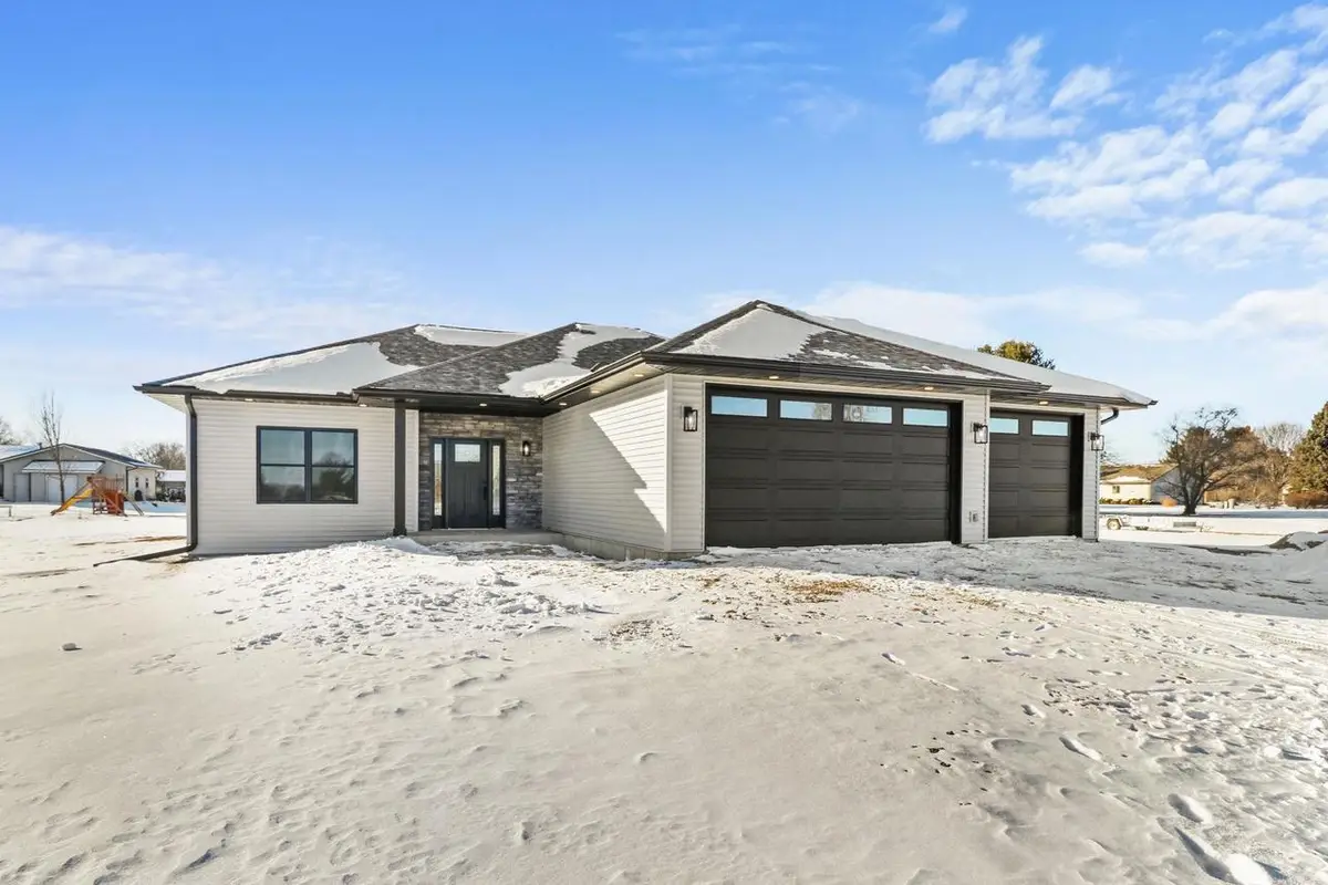 752 Erik Street, Spring Green, WI 53588 - #1