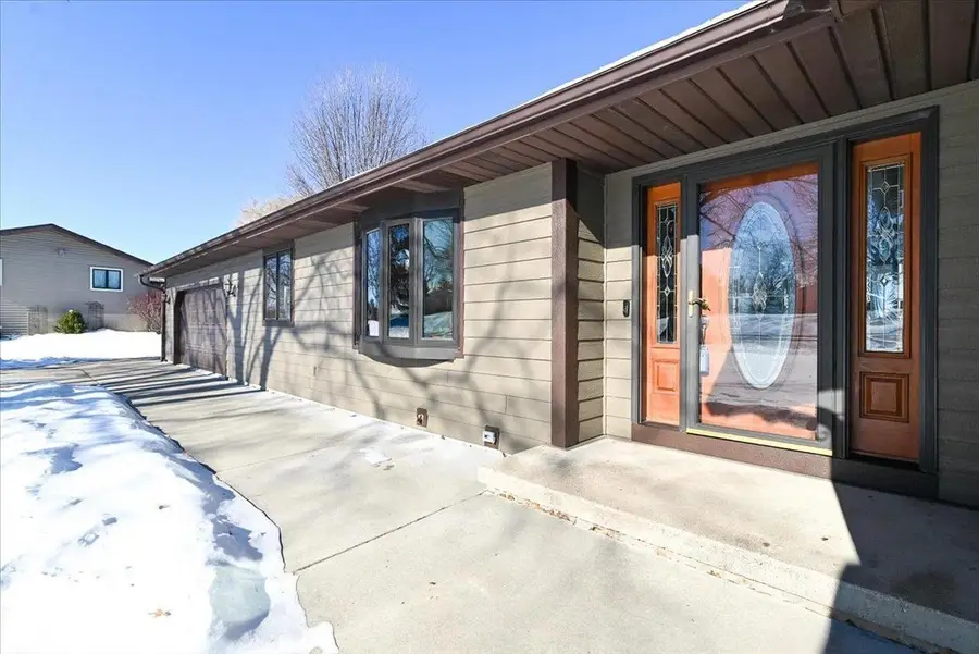 5498 Windridge Road, Oregon, WI 53575 - Image #2