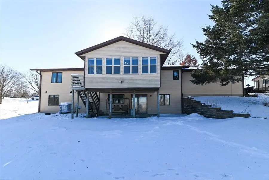 5498 Windridge Road, Oregon, WI 53575 - Image #3