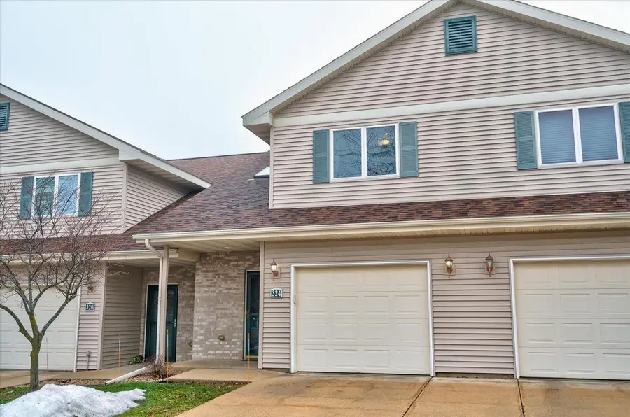 324 Alpine Meadow Circle #324, Oregon, WI 53575 - Image #2