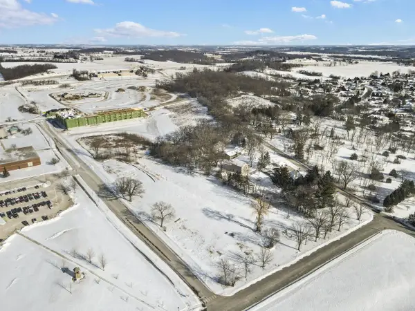 1310 Campus Drive, Fort Atkinson, WI 53538