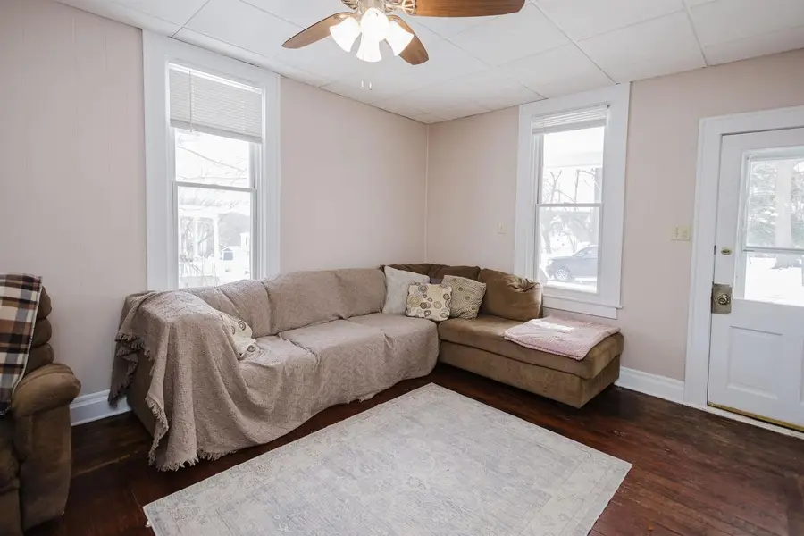 225 Washington Street, Mineral Point, WI 53565 - #3