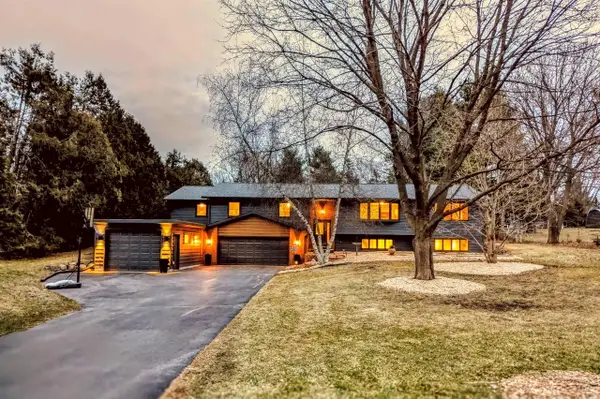 4730 Toepfer Road, Middleton, WI 53562