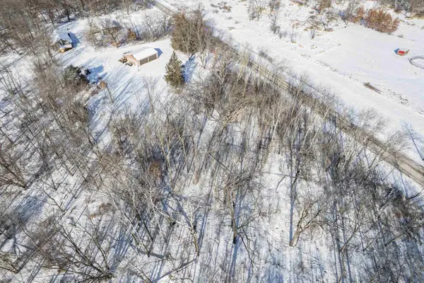 704.D Fall River-Columbus Road, Columbus, WI 53925