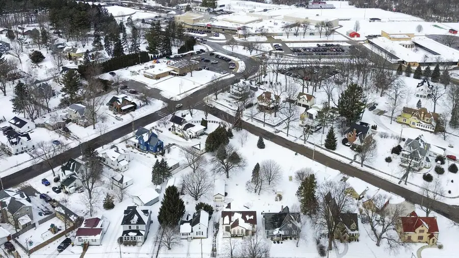 304 Randolph Street, Edgerton, WI 53534 - #3