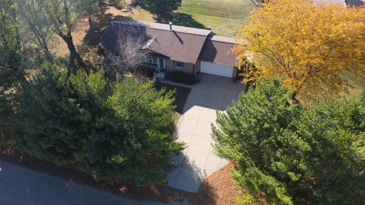 4393 N Duncan Hill Road, Argyle, WI 53504 - #1