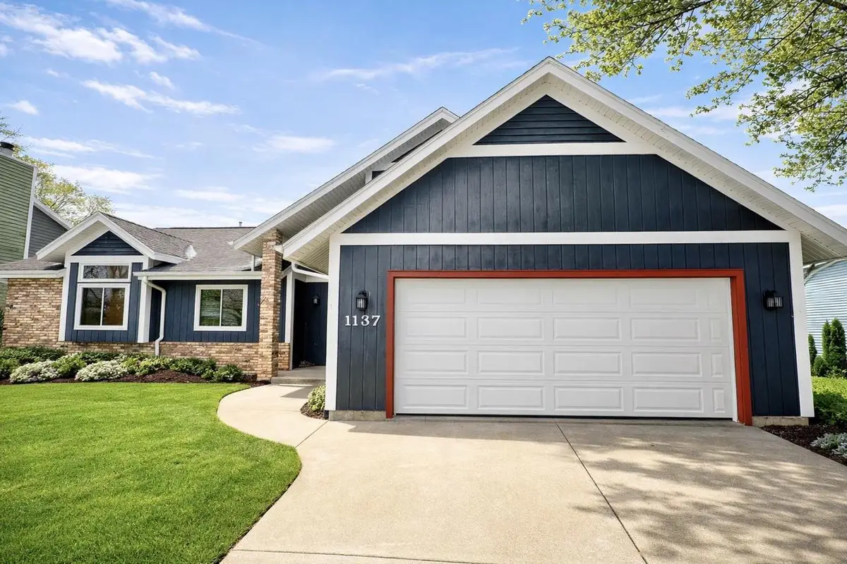 1137 Bayberry Drive, Watertown, WI 53098 - #1