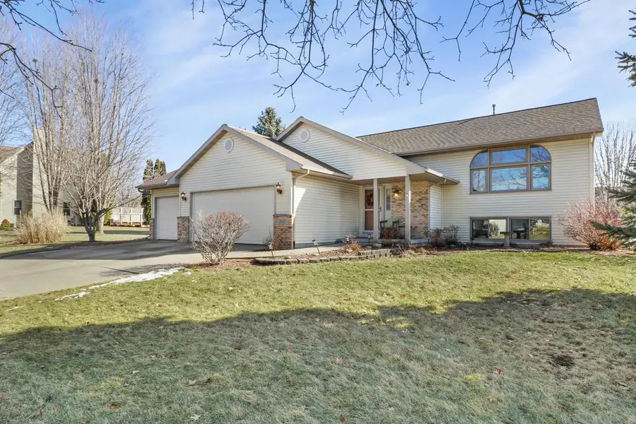 2045 Innsbrooke Drive, Sun Prairie, WI 53590 - #2