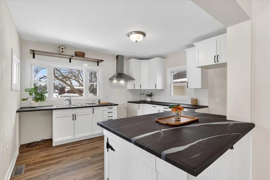 23 N 4th Street, Evansville, WI 53536 - Image #2