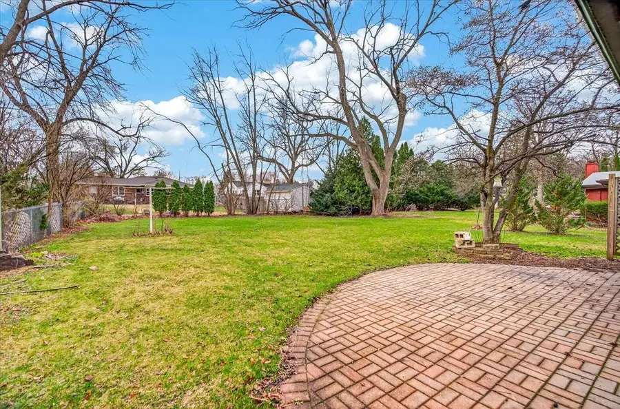 6825 Maywood Avenue, Middleton, WI 53562 - #2