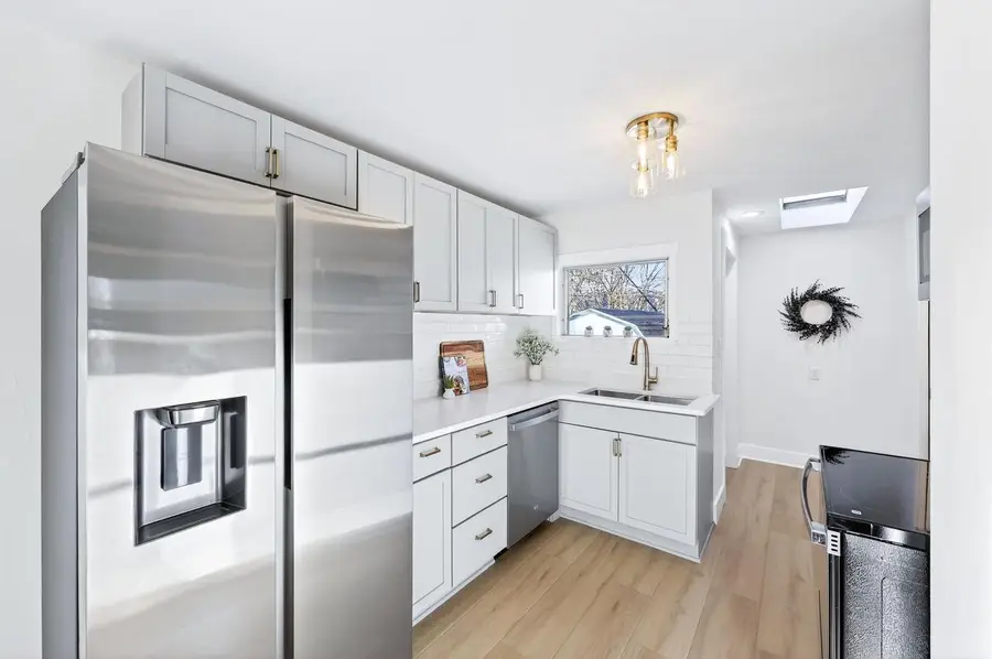 2926 Milwaukee Street, Madison, WI 53704 - #3