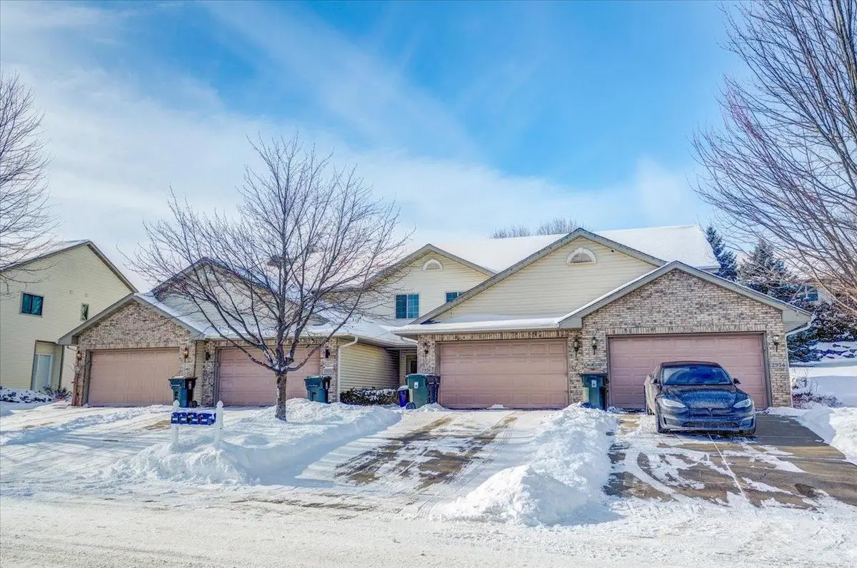 2954-2960 Kentville Drive, Sun Prairie, WI 53590 - #1