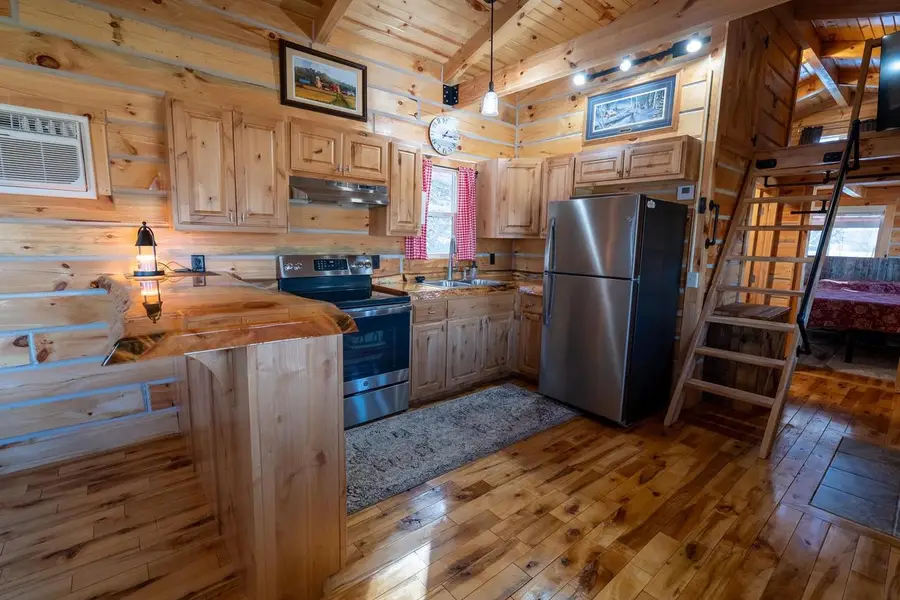 W7113 Leigh Road, Mauston, WI 53948 - #3