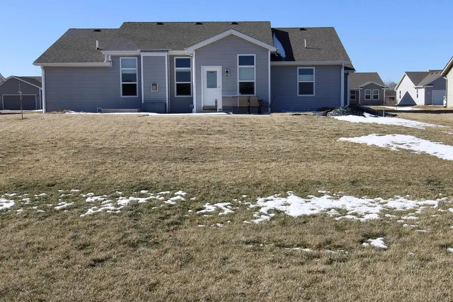 2635 S Claremont Drive, Beloit, WI 53511 - #3