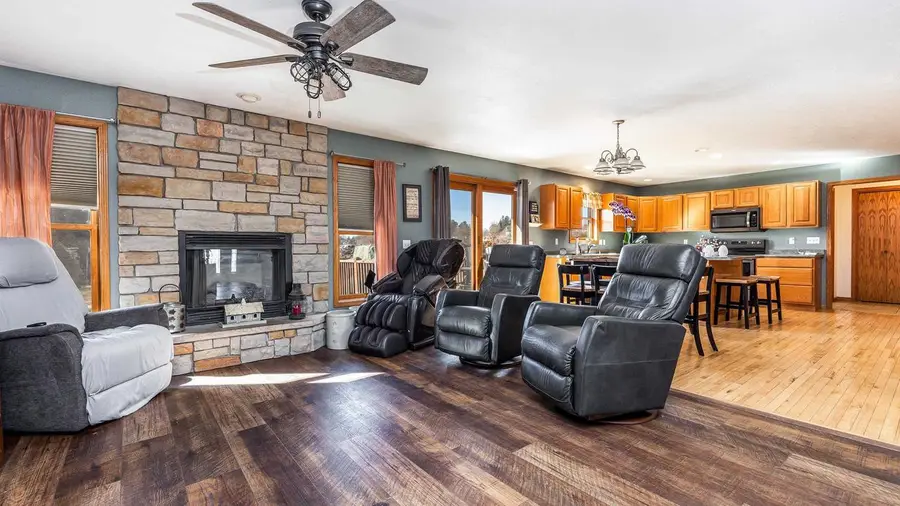 324 Diamond Oaks Drive, Dodgeville, WI 53533 - #2