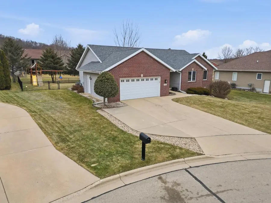 402 St Francis Court, Cross Plains, WI 53528 - #2