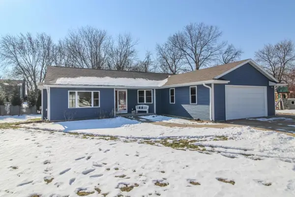 864 Leah Court, Jefferson, WI 53549