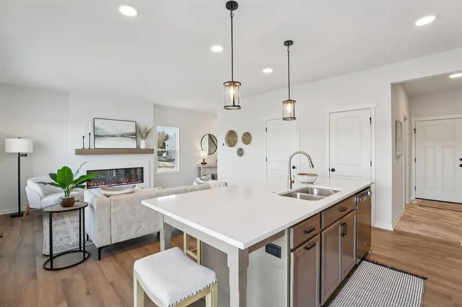 574 Buss Road, Cottage Grove, WI 53527 - #3