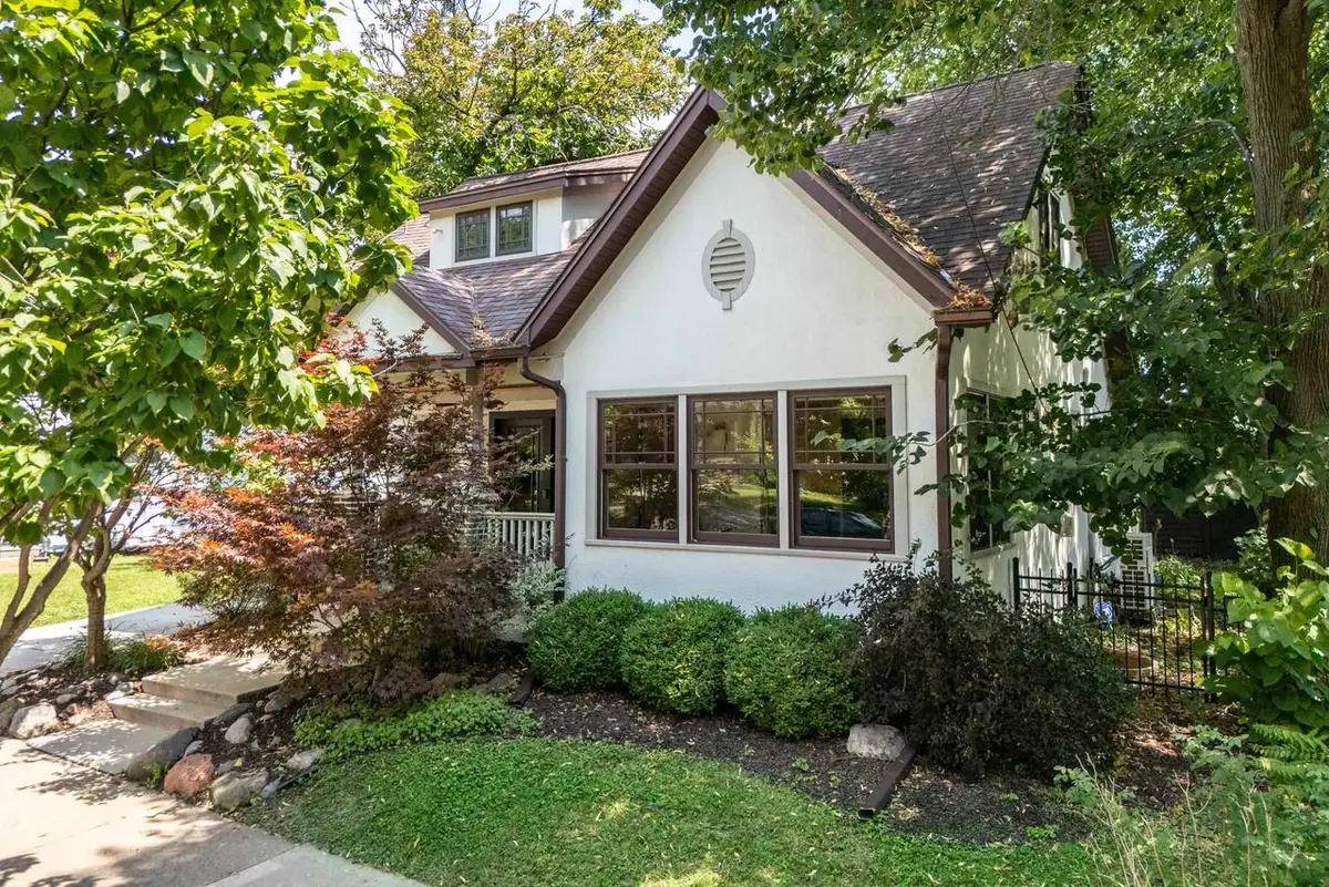 305 Mills Street, Madison, WI 53715 - #1