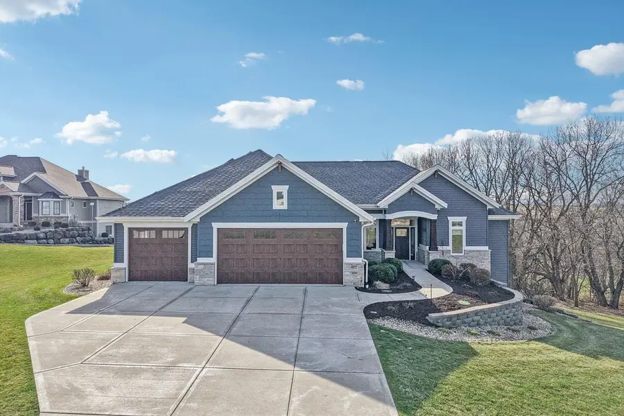 6211 Amethyst Drive, Waunakee, WI 53597 - #2