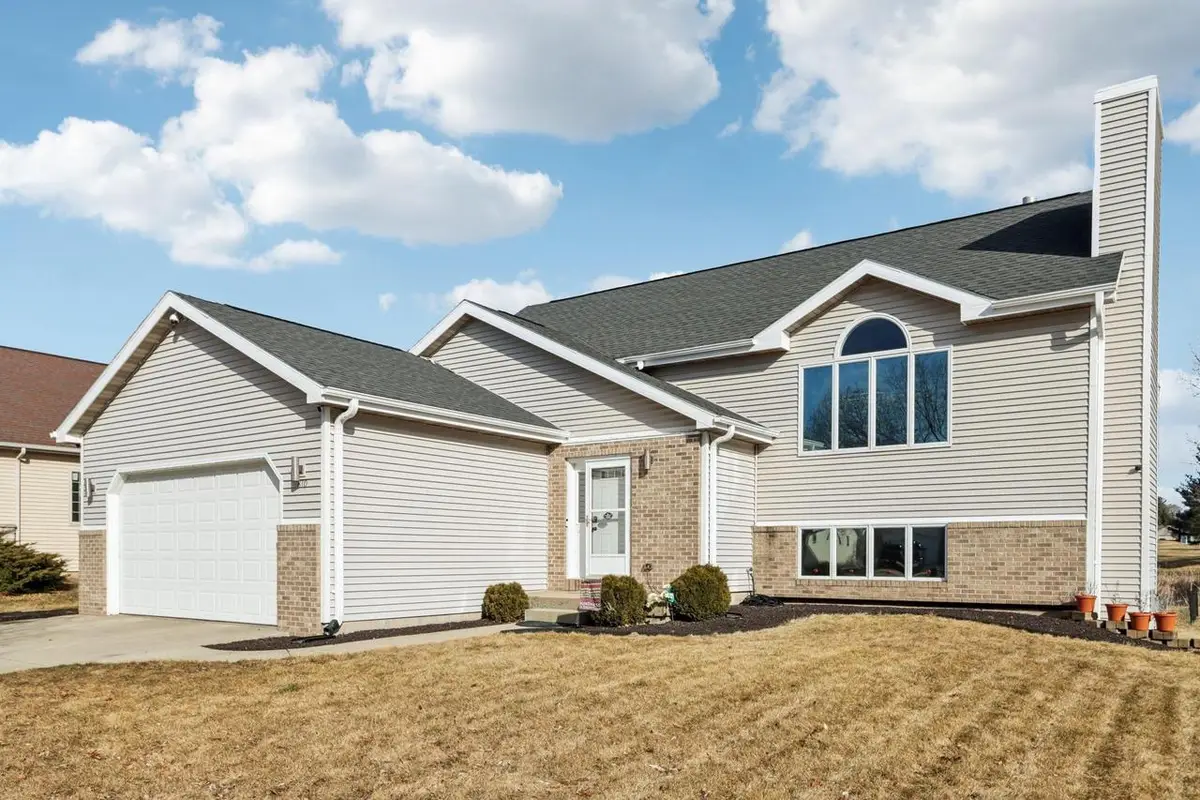 810 N Parkview Street, Cottage Grove, WI 53527 - #1