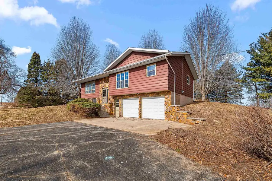 W5510 St Ann Road, Juneau, WI 53039 - #3