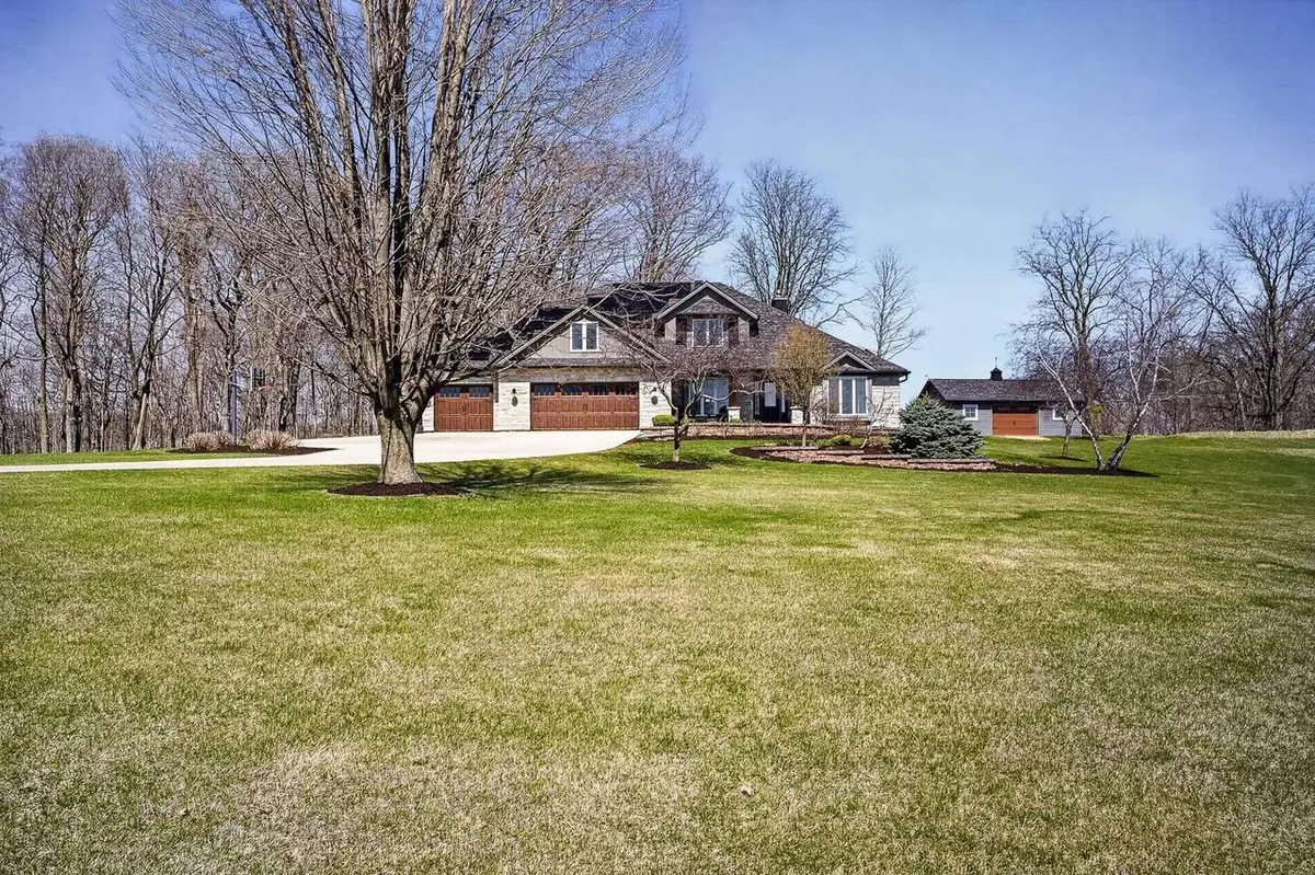 W4845 Pembridge Trail, Monroe, WI 53566 - #1