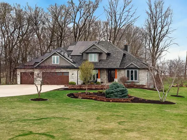 W4845 Pembridge Trail, Monroe, WI 53566