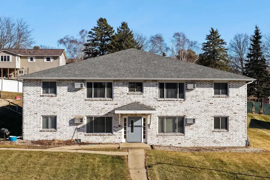 505 Alan Drive, Mount Horeb, WI 53572 - #2