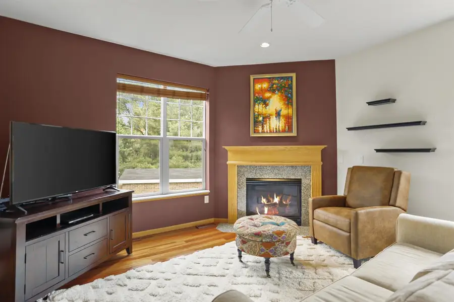 3122 Dorchester Way #6, Madison, WI 53719 - #3