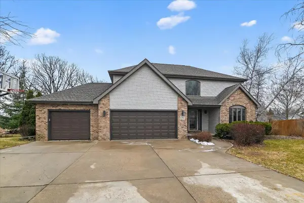 690 Ridge View Lane, Oregon, WI 53575