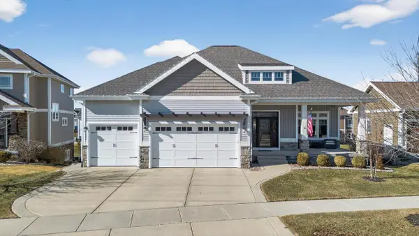2410 Genevieve Way, Waunakee, WI 53597