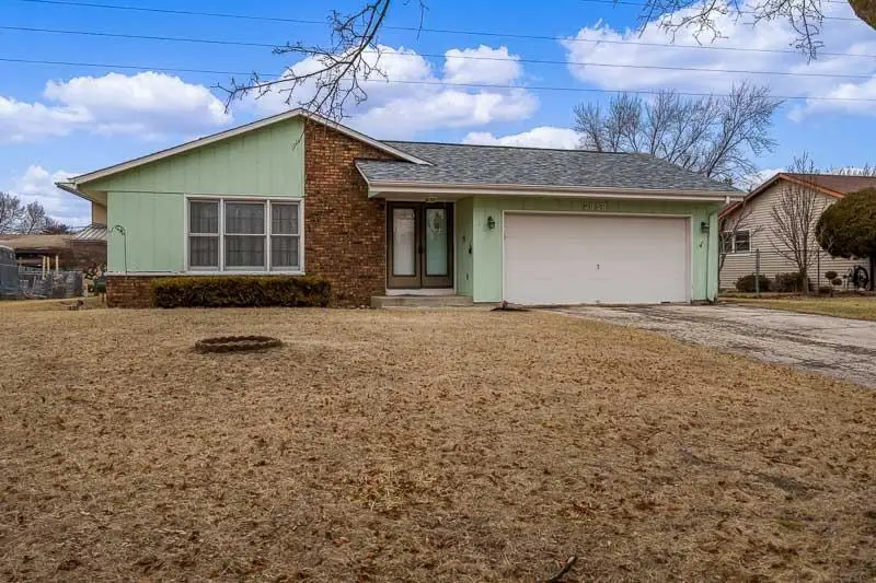 2058 Bootmaker Drive, Beloit, WI 53511 - #2