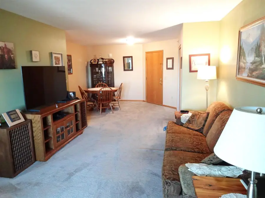 102 Prairie Heights Drive #406, Verona, WI 53593 - #3